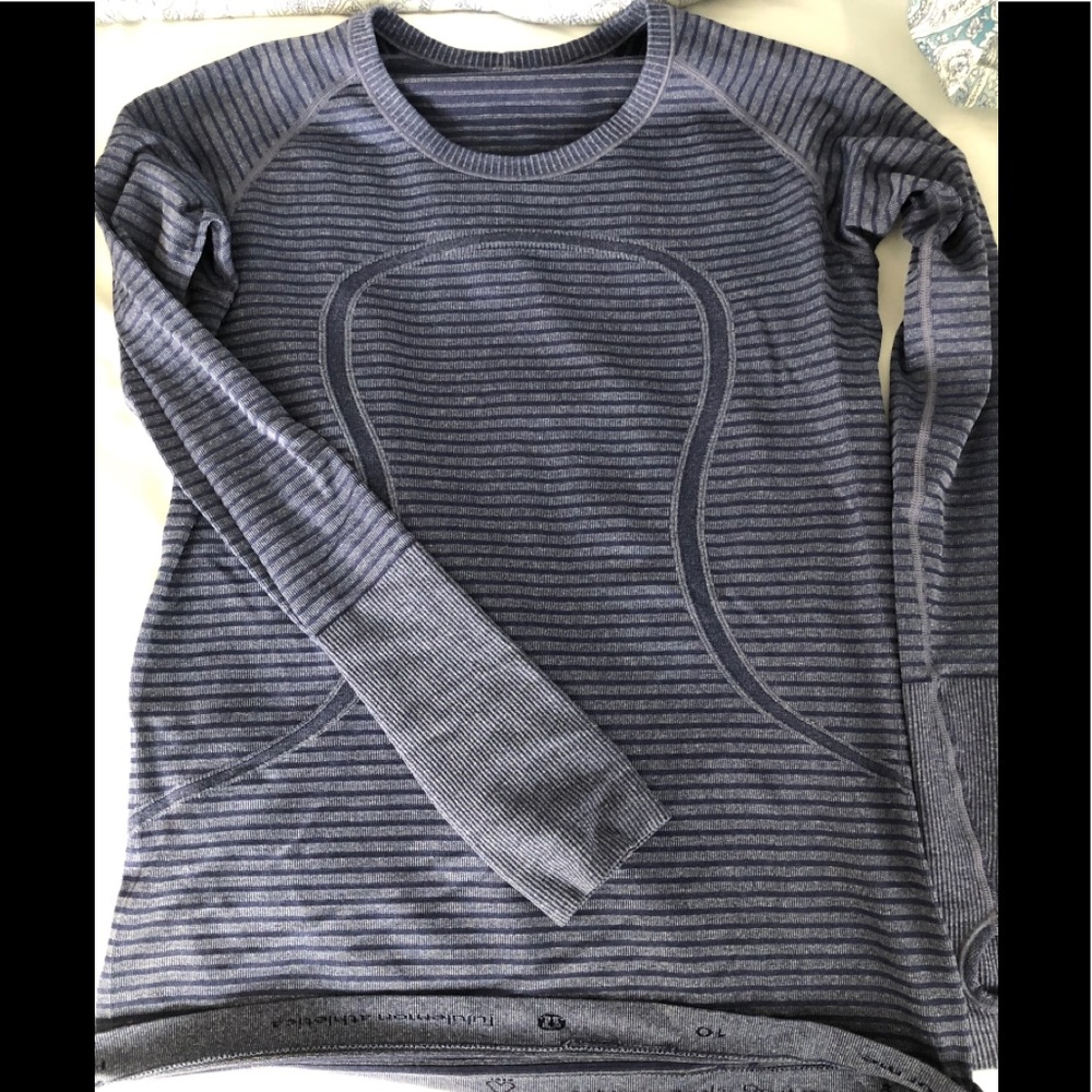 Lululemon long sleeve shirt